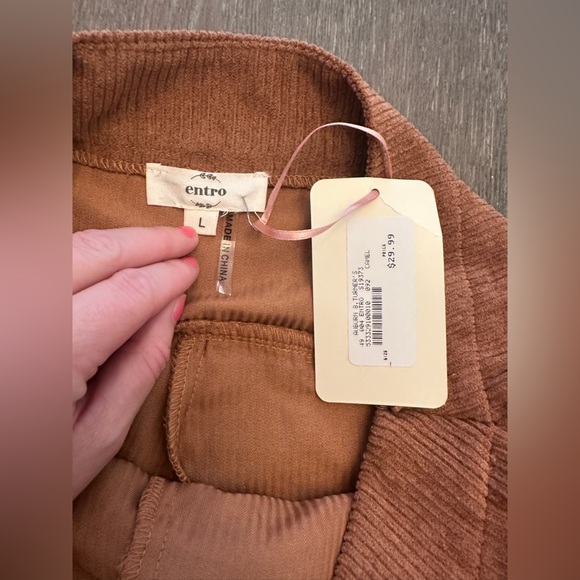 NWT ENTRO BROWN CORDUROY MINI SKORT - Size Large SKU:436 - Picture 5 of 6